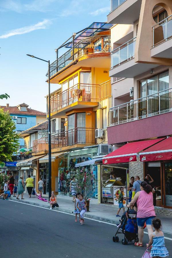 Nessebar'S New Town Top Centre 2-Bdr Apartment By Flаt Manаger المظهر الخارجي الصورة